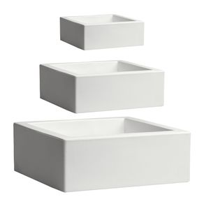 Image of Vaso quadrato minos confezione da 3 pezzi cm 254060 in resina per interno esterno colore bianco minostrisb - Vaso Quadrato Minos Confezione Da 3 Pezzi Cm 25+40+60, in resina per interno/ esterno - colore: bianco - MINOSTRIS-B