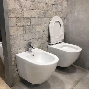 Image of Coppia di Sanitari WC e Bidet Sospesi in Ceramica 48.5x36.5x36.5 cm Rimless Round Bianco